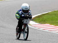 【Ene-1鈴鹿】KV-BIKEはミツバイクが6連覇を達成…単3電池40本の二輪レース 画像
