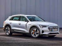 アウディ e-tron にベースモデル、航続300km…2020年に欧州発売へ 画像