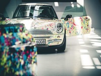 MINI、ブランド誕生60周年ミーティング開催へ…2台のアートカーが欧州10か国横断 画像