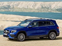 メルセデスベンツ GLB に高性能版「AMG」、フランクフルトモーターショー2019で発表へ 画像
