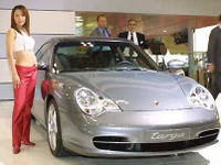 【新型ポルシェ『911タルガ』に乗った】想像もつかないモデルに生まれ変わった 画像