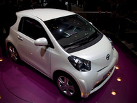 【ジュネーブモーターショー08】トヨタは iQ 一色 画像