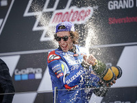 【MotoGP 第12戦】スズキ リンスが今季2勝目、最終周にマルケスを逆転 画像