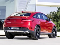 メルセデスベンツ GLEクーペ 新型、8月28日デビューが決定 画像