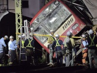 京急衝突事故のトラック業者を監査…台車亀裂の検査対象については慎重姿勢　国交相会見 画像