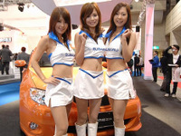 【東京オートサロン08】コンパニオン写真蔵…スバル その2 画像