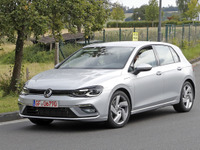 完全に見えた!VW ゴルフGTE 新型、年内にも初公開か 画像