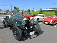 ベントレーやパブリカがパレード…久喜市で交通安全をアピール 画像