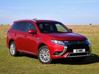 三菱 アウトランダーPHEV、2020年モデルを欧州発表 画像