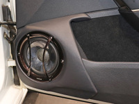 ［カーオーディオ音質向上“もうひと手間”］スピーカーのアウター化にトライ…メリット 画像