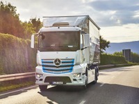 ダイムラー、リチウムイオンバッテリーの供給契約を締結…次世代電動トラック向け 画像
