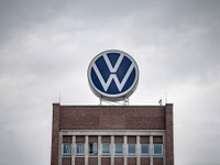 独検察、排ガス不正問題でVW首脳ら3人起訴…ダイムラーは罰金1030億円［新聞ウオッチ］ 画像