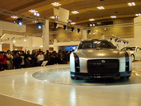 【大阪モーターショー】辛辣な批評をする関西人に聞きました---日産『GT-R』 画像