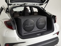 パイオニア、パワードサブウーファー発売へ 大口径30cmユニット2基搭載 画像