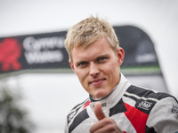 【WRC 第12戦】トヨタのオット・タナクが今季6勝目…気迫のフルマーク勝ちで、タイトル獲得に向け大きく前進 画像
