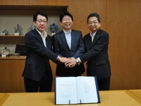 三菱自動車、災害時に電動車を提供　岡山県・倉敷市・総社市と協力協定締結 画像
