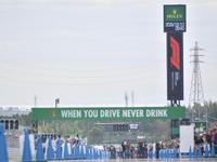 【F1 日本GP】恒例となったピットウォークを皮切りに、いよいよ開幕 画像