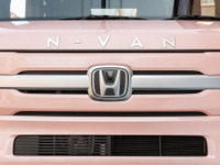 データシステム、N-VAN 用エンブレムフロントカメラキット発売 画像