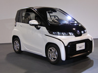 トヨタ、2人乗り超小型EVを2020年発売予定…東京モーターショー2019で先行公開へ 画像