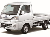 スバル サンバートラック、スマアシ搭載車にLEDヘッドランプを標準装備 画像
