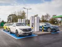 欧州自動車5社、急速充電ステーションを400か所に拡大へ…2020年末までに 画像