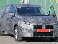 「サンデロ」ってどんな車? ルーマニアの最新鋭ハッチバックをスクープ 画像