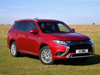 三菱欧州販売、アウトランダー PHEV が78%増 2019年1-9月 画像