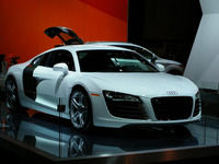 WCOTY 部門賞はアウディ R8 が二冠、環境部門にBMW 118d 画像