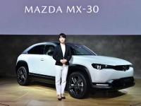 マツダ MX-30 竹内主査「EVだからというより“自然に楽しめる空間”を作り方かった」…東京モーターショー2019 画像