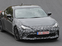 スバル BRZ、現行最後の改良は2020年秋か…プロトタイプが再びニュル出現 画像