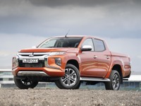 三菱 L200 新型、ピックアップトラック・オブ・ザ・イヤーに…英スコットランド 画像