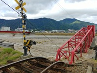 上田電鉄別所線は11月16日、城下駅からの運行に…橋梁一部損壊の上田-城下間は目途立たず　台風19号 画像