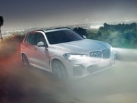 BMW、先進運転支援システムなどの後付けを可能に…最新デジタルサービス導入 画像