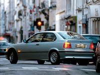 【近未来ユーロハッチ・バトル Vol. 1】BMWとベンツのプレミアム勝負!! 画像