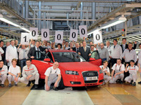 アウディ A3 現行モデルの累計生産が100万台を突破 画像