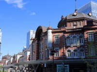 東京駅で預けた荷物を当日ホテルに配送　ドライバーマッチングアプリで実証実験 画像