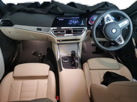 BMW 4シリーズ 次期型、運転席&後部座席まで丸見え!これが「ミニ8シリーズ」の全貌だ 画像