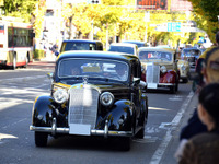 まるで動く自動車博物館…八王子いちょう祭りクラシックカーパレード 画像