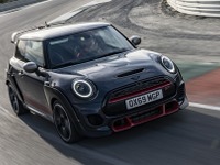 MINI史上最速「JCW GP」、限定240台で受注開始 価格は576万円 画像
