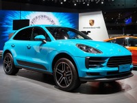ポルシェ マカン 改良新型、部分的な自動運転が可能に…広州モーターショー2019 画像