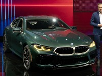 BMW M8 グランクーペ に発売記念車、コンセプトカーのモチーフ採用…ロサンゼルスモーターショー2019 画像