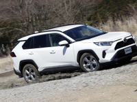 テクノロジーを盛り込みながら手の届く価格にした RAV4…工藤貴宏【日本カーオブザイヤー2019-2020】 画像
