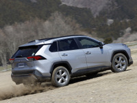 トヨタの攻めの姿勢、意欲を強く感じる RAV4…島下泰久【日本カーオブザイヤー2019-2020】 画像