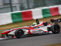 【スーパーFJ日本一決定戦】鈴鹿シリーズランキング2位の岩佐歩夢が激闘を制し、日本一に決定 画像