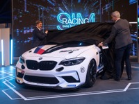 BMW M2 CSに「レーシング」、新入門レーサーを発表 画像