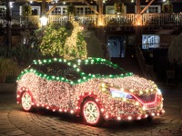 日産 リーフ にクリスマス仕様…回生ブレーキで得た電力でイルミネーション点灯［動画］ 画像