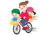 ヒヤリ体験投稿キャンペーン、大賞は「自転車の前後に幼児を乗せた母親がスマホしながら歩道を無灯火走行」 画像