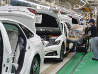 トヨタ、調達部品を「引き取り物流」に転換…輸送ドライバー不足などに対応 画像