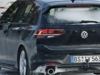 VW ゴルフGTI 新型、2020年3月デビューが濃厚…高性能バージョンは290馬力 画像