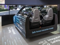 ZFの次世代コックピット、自動運転を想定…CES 2020で発表へ 画像